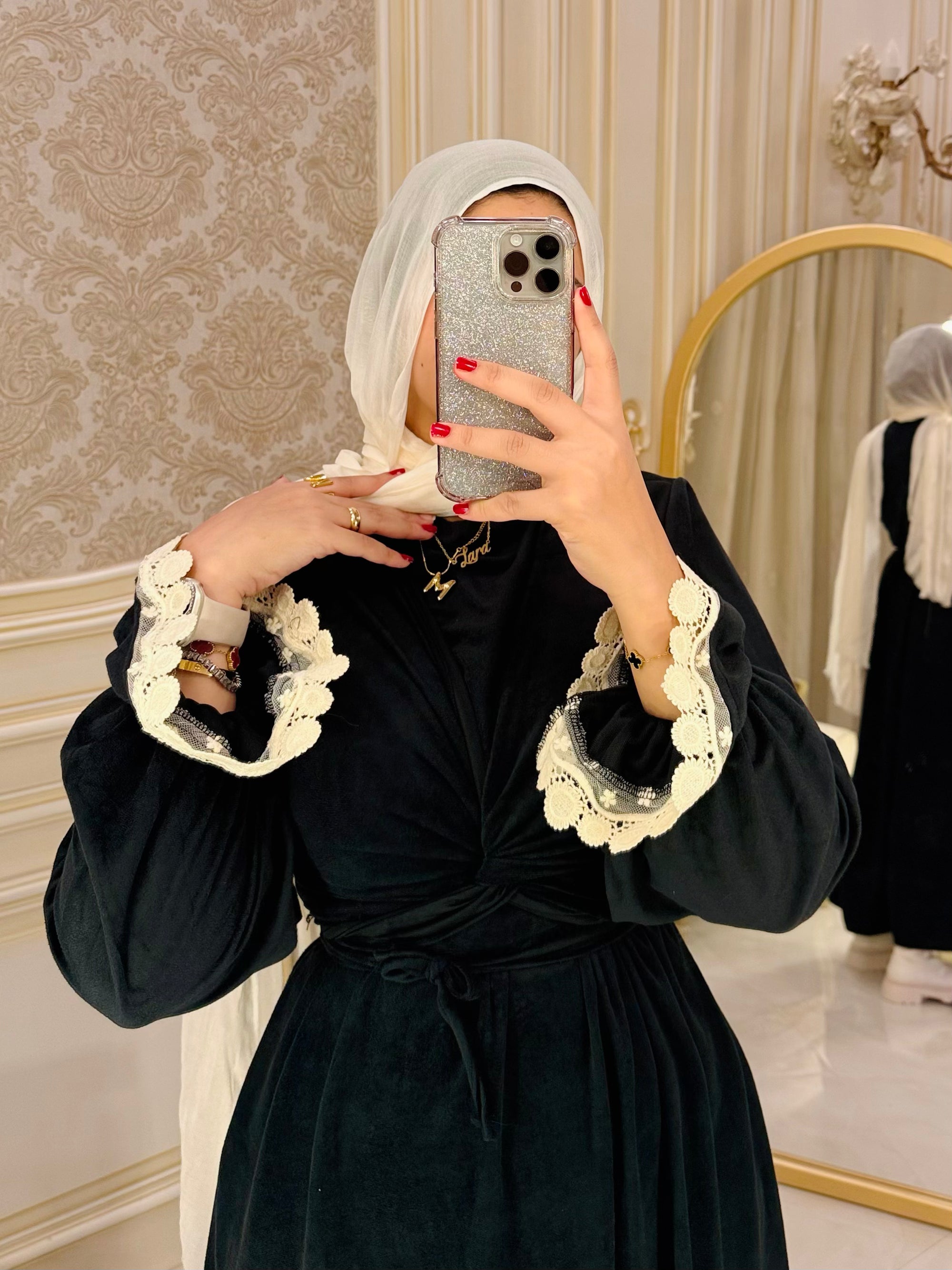 فستان دانتيل كاتيفا - أسود