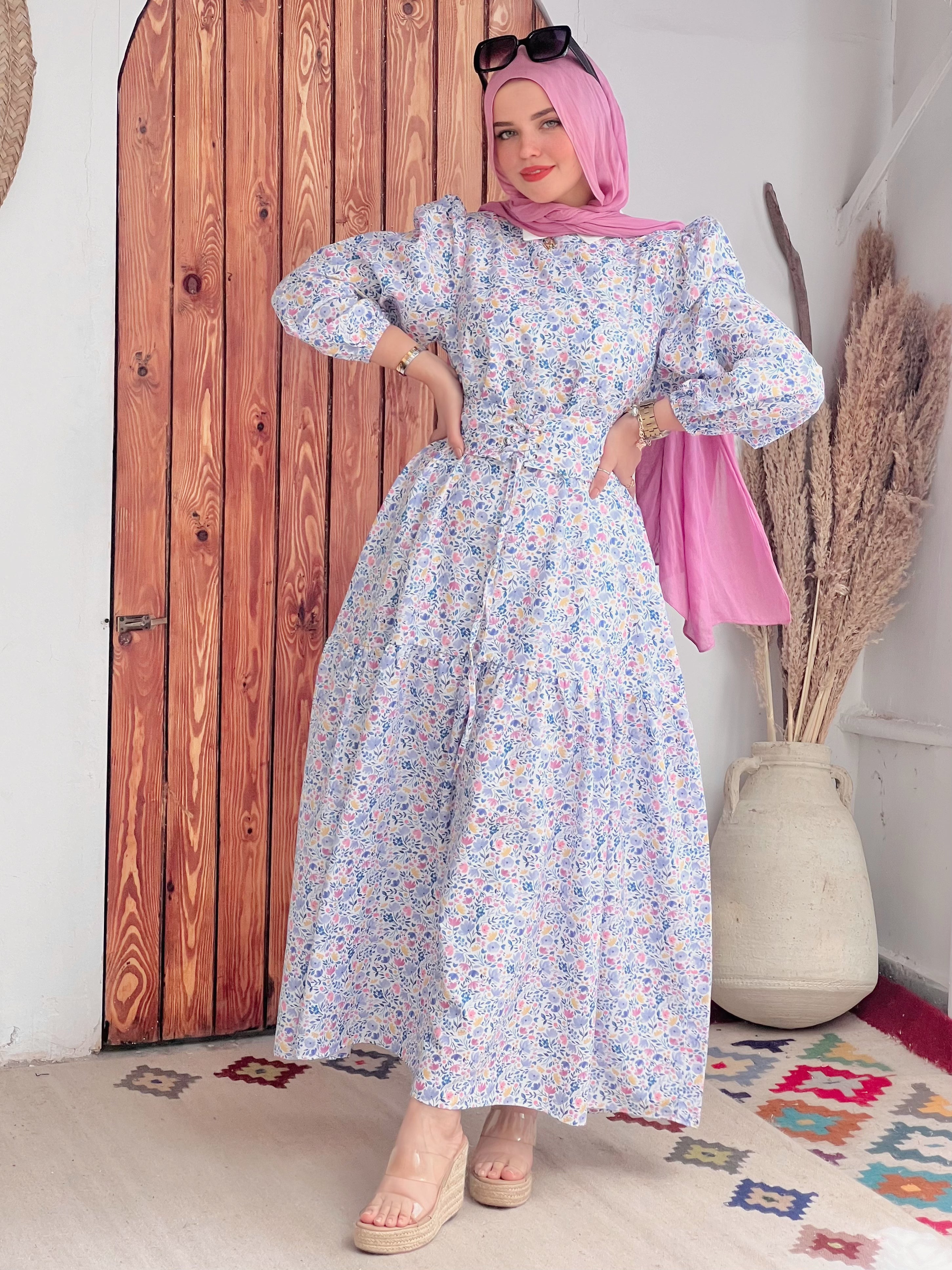 Flory Dress With Belt