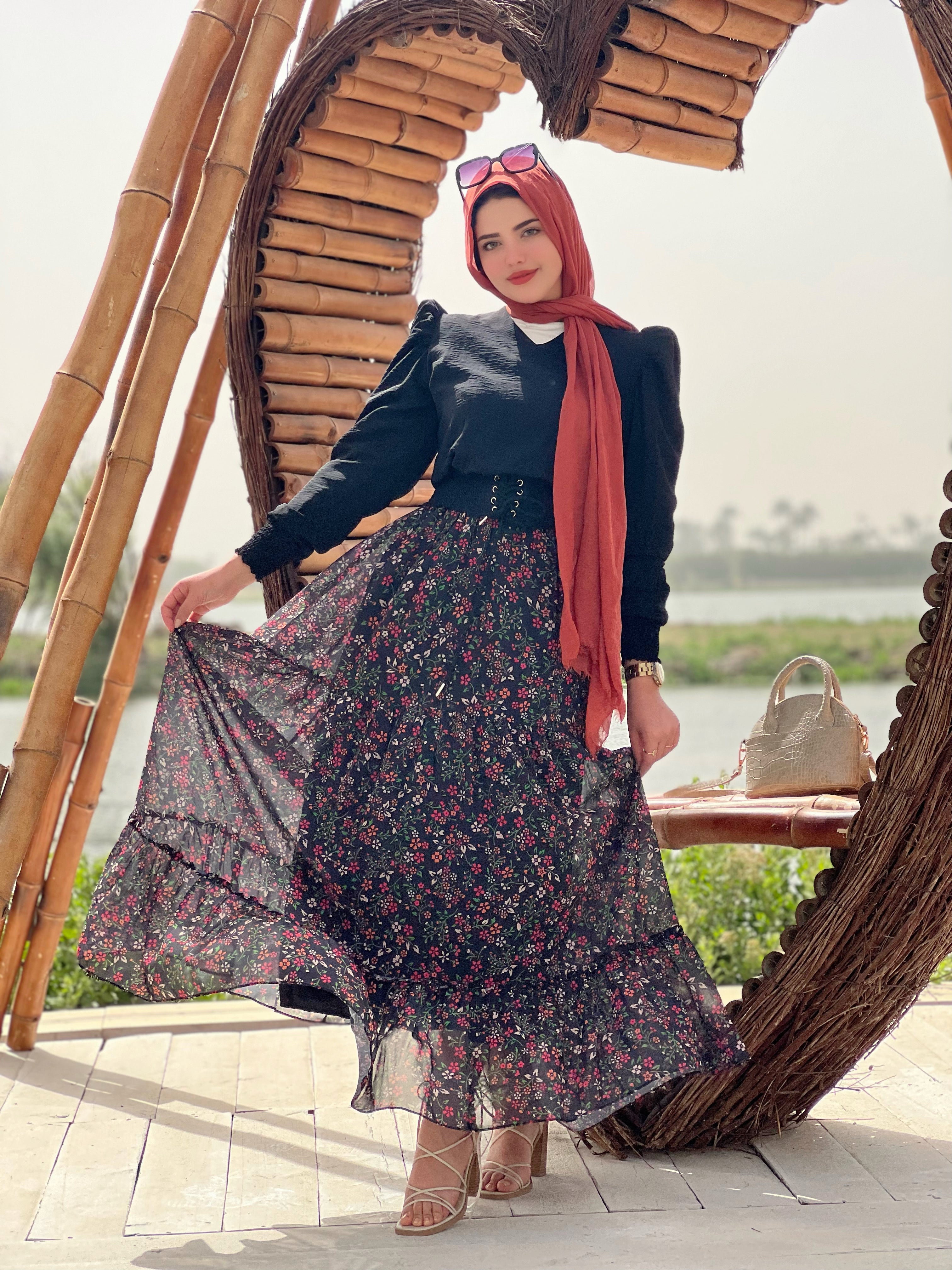 Florest Skirt- Black