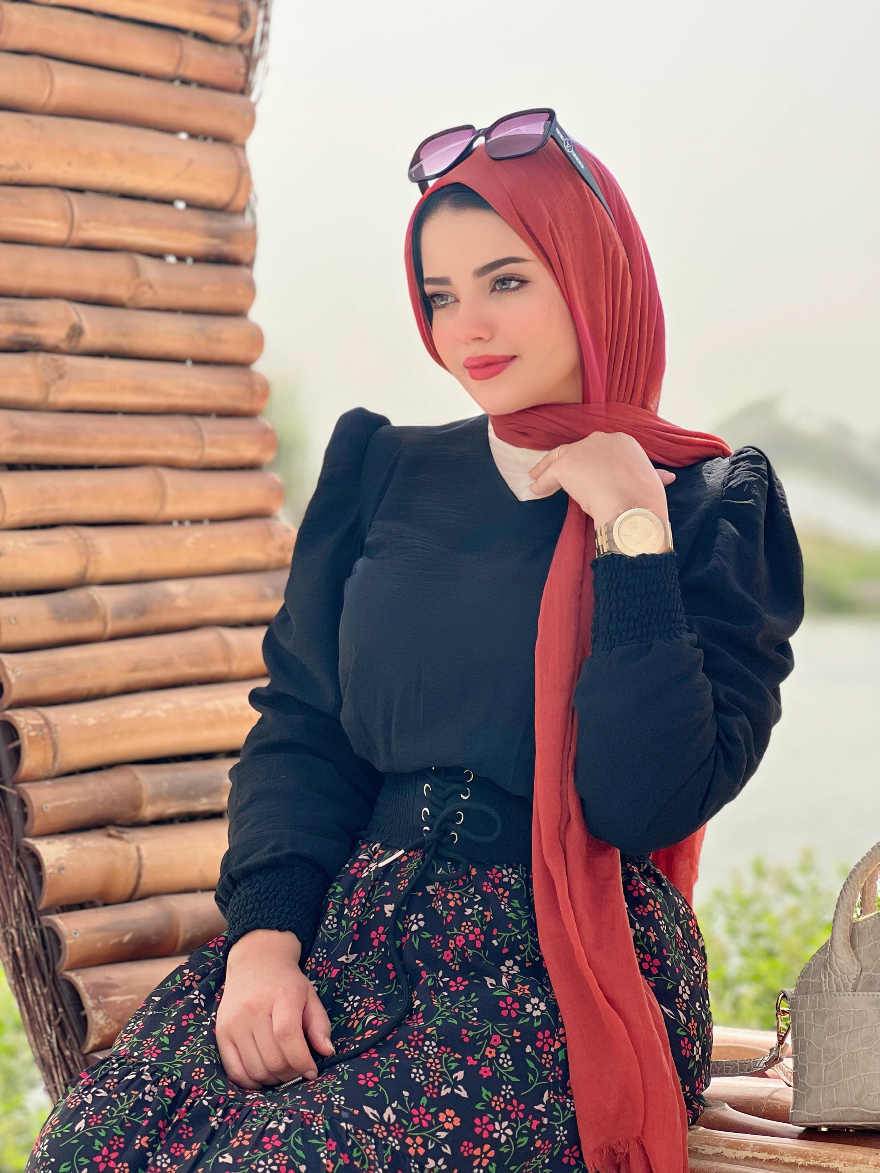 Florest Skirt- Black