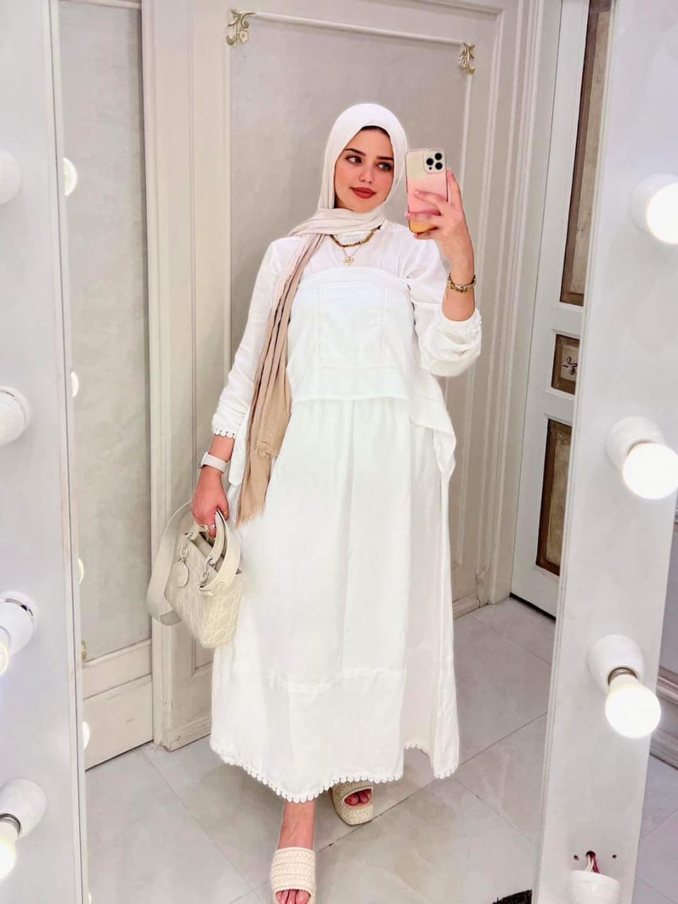 طقم جوبر - أبيض
