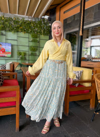 Bow blouse - butter yellow